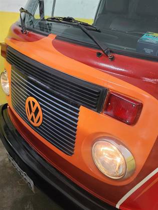 VOLKSWAGEN KOMBI 1.6 FURGÃO 8V GASOLINA 3P MANUAL VOLKSWAGEN KOMBI 1.6 FURGÃO 8V GASOLINA 3P MANUAL